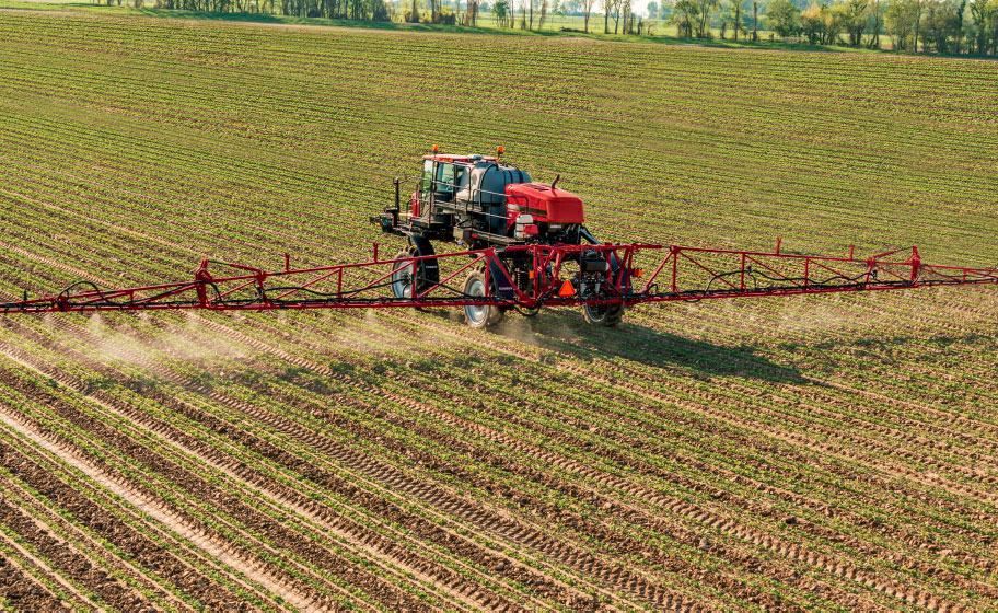 Case IH Patriot 4440 Sprayer with Case AIMCommand® Pulse Width Modulation (PWM) System